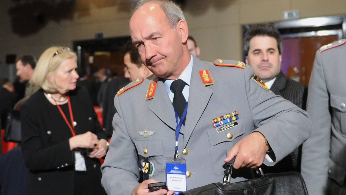 Hans-Werner Wiermann im Jahr 2012: Der ehemalige Generalleutnant wird die neue Nato-Koordinierungszelle leiten.