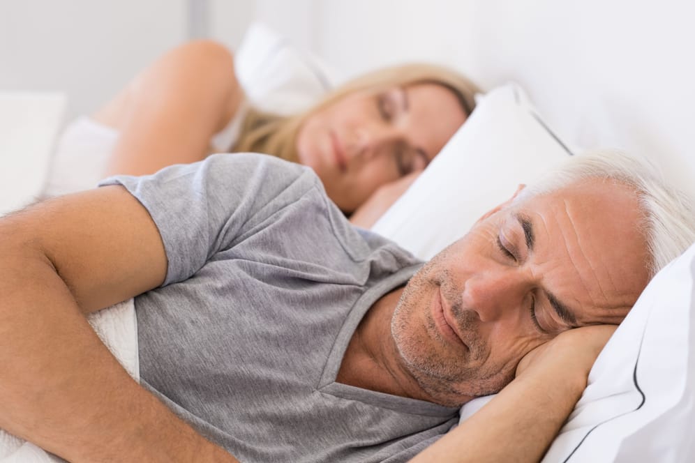 Gesunder Schlaf: Wer gut schlummert, steigert seine Lebenserwartung.