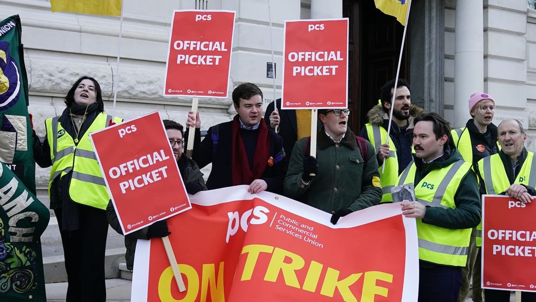 Hunderttausende streiken in Großbritannien für höhere Löhne