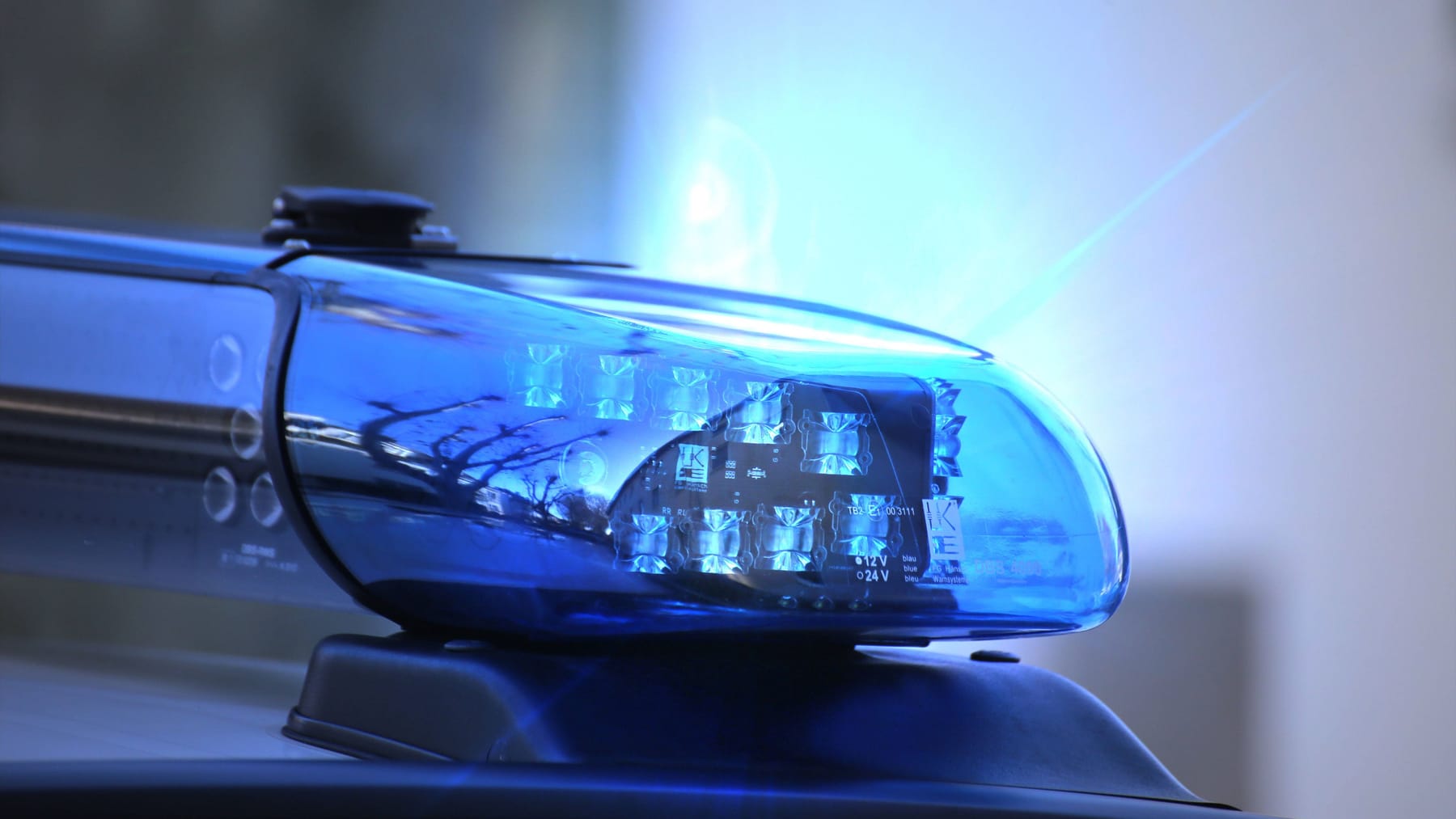 Polizei Freiburg - 🔵 #Polizei-Rätsel: Warum ist das #Blaulicht