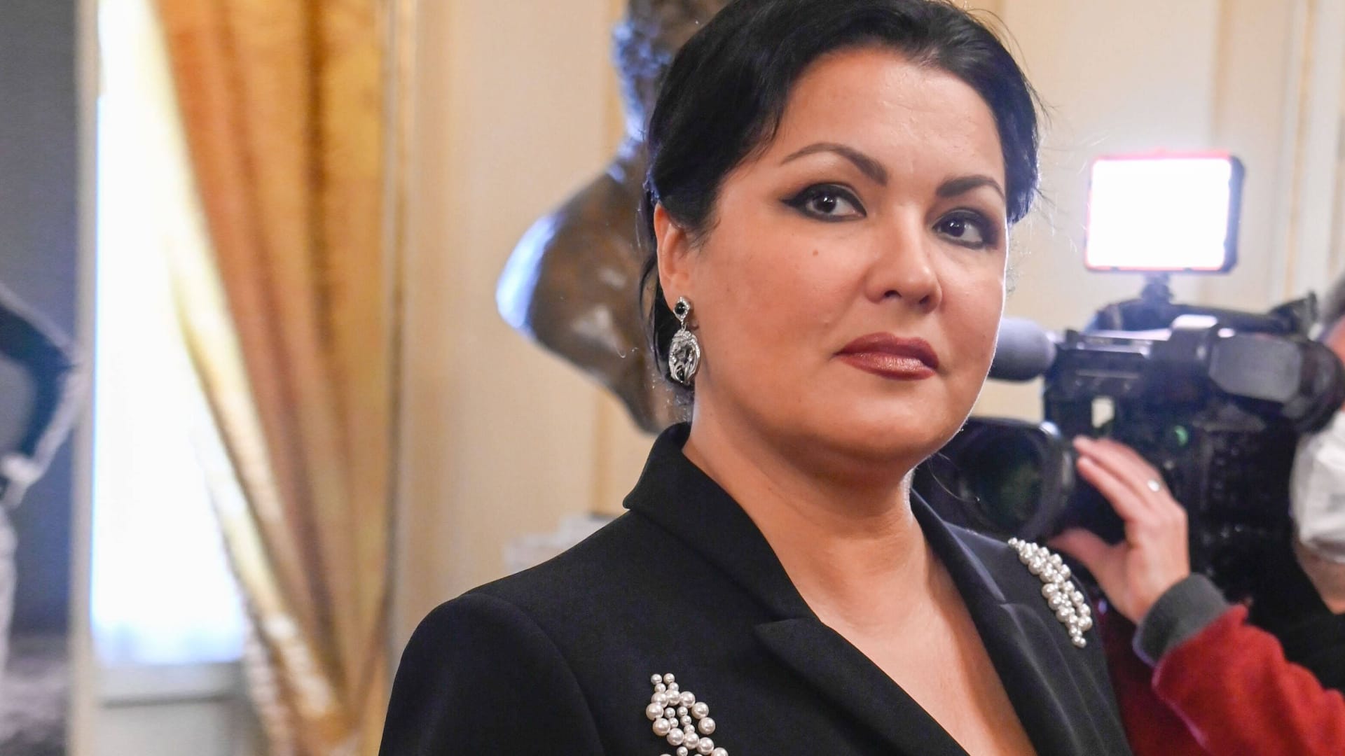 Anna Netrebko: Auf Instagram folgen ihre mehr als 700.000 Menschen.