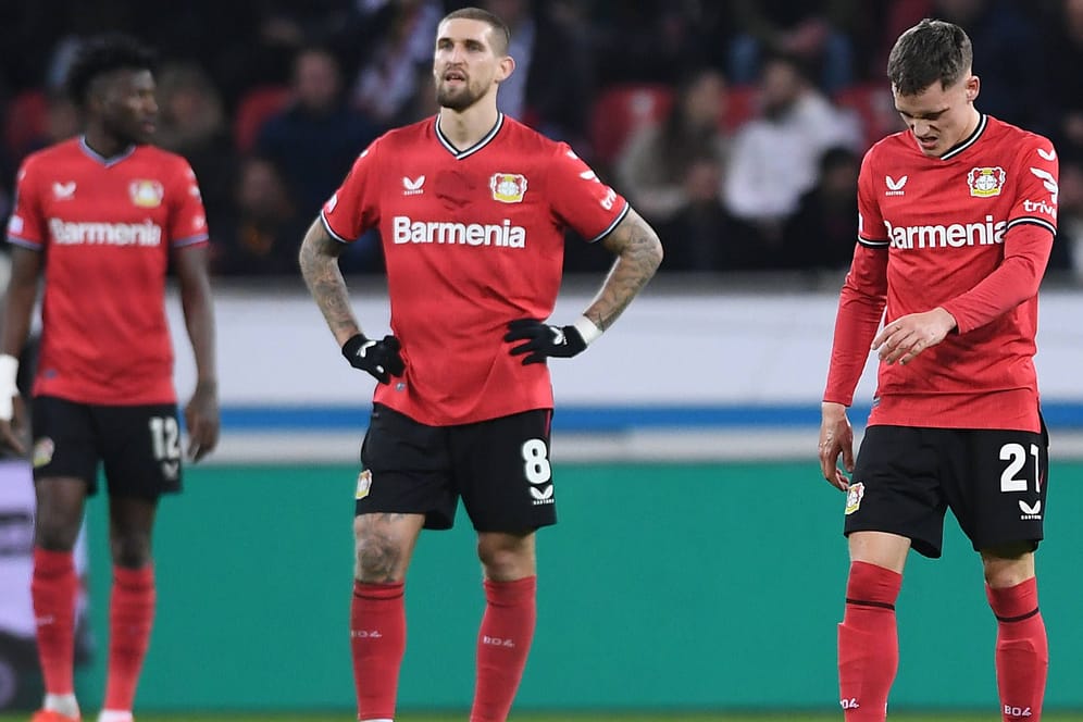 Enttäuscht: Leverkusens Tapsoba, Andrich und Wirtz (v. li.) im Spiel gegen Monaco.