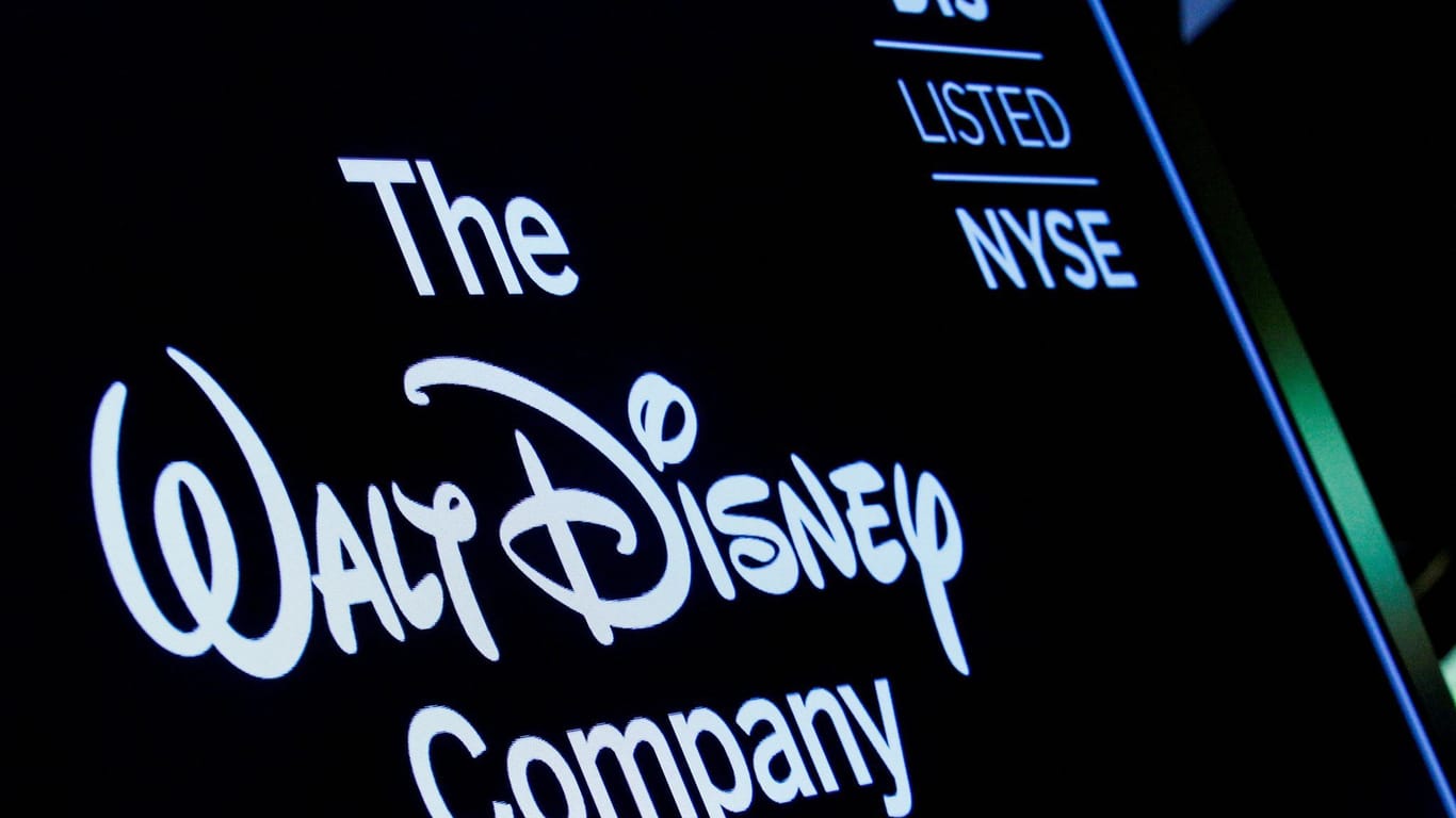 FILE PHOTO: A screen shows the trading info for The Walt Disney Company company on the floor of the NYSE in New York