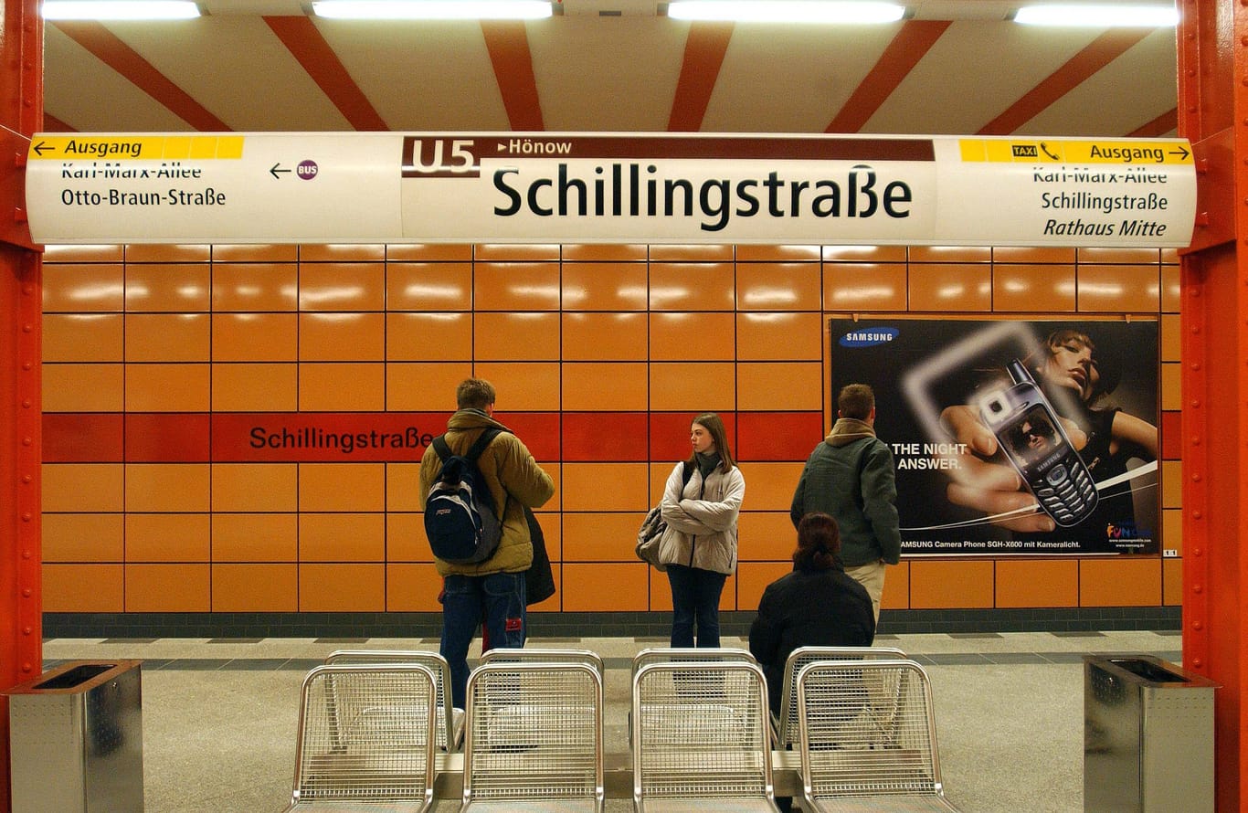 U-Bahnhof Schillingstraße (Symbolbild): Der Täter nahm einen Mann besonders in Visier.