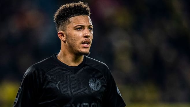 Dortmund in Schwarz (Archivbild): Am Sonntag will der BVB in ähnlichen Trikots auflaufen. Dortmund in Schwarz (Archivbild): Am Sonntag will der BVB in ähnlichen Trikots auflaufen.