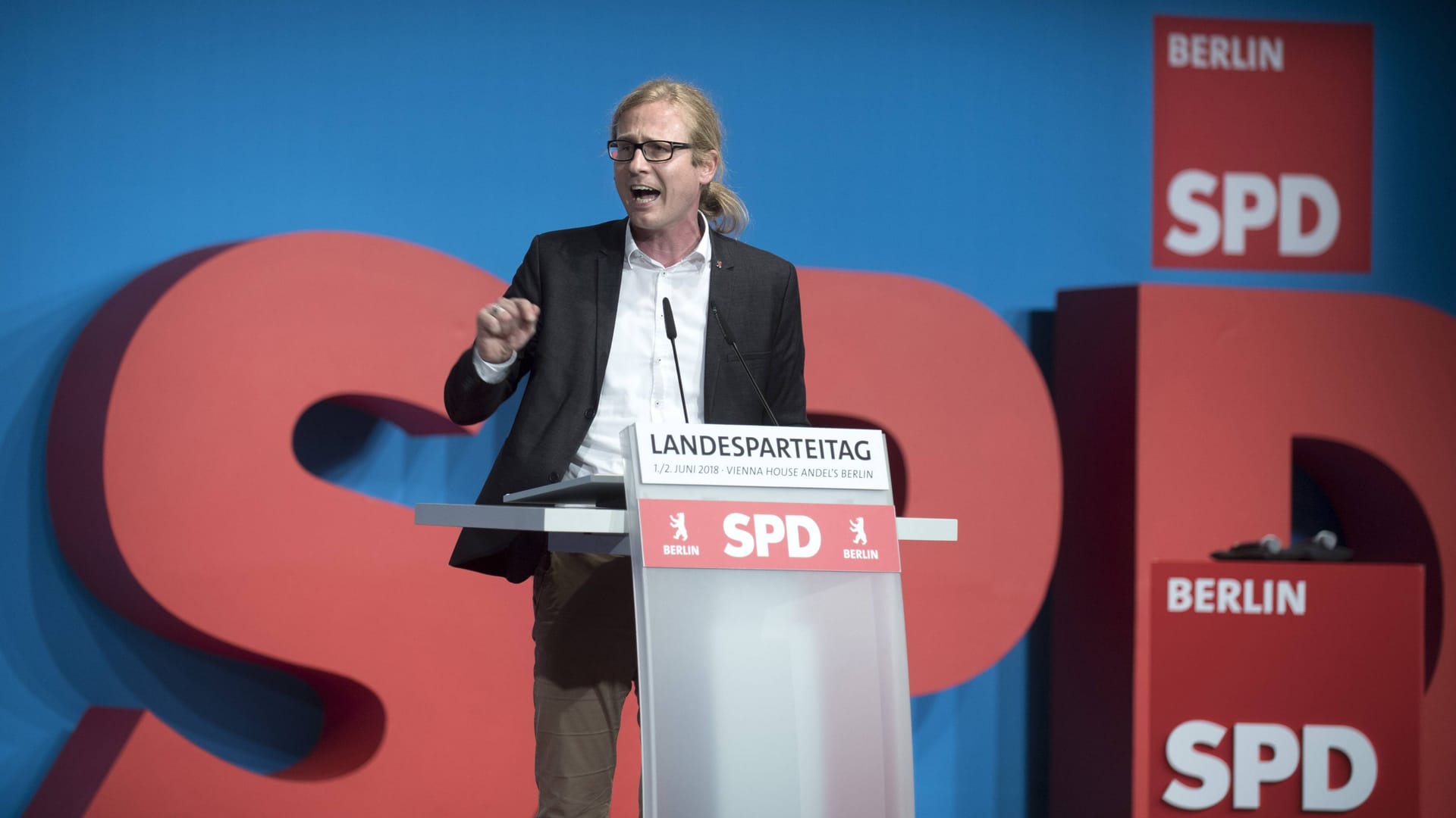 Kevin Hönicke (Archivbild): Der SPD-Mann spricht erstmals über seine schwere Krankheit. Kevin Hönicke (Archivbild): Der SPD-Mann spricht erstmals über seine schwere Krankheit.