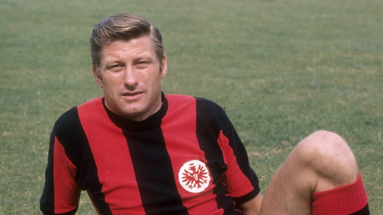 Friedel Lutz: Von 1967 bis 1973 spielte er für Eintracht Frankfurt.