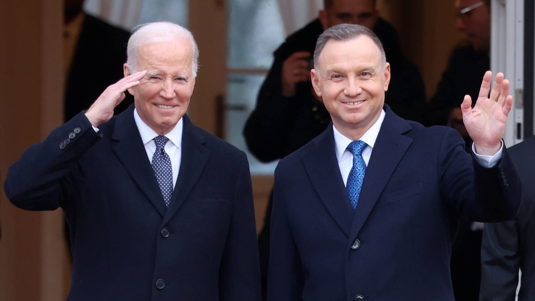 die-ost-flanke-sichern-joe-biden-und-pol