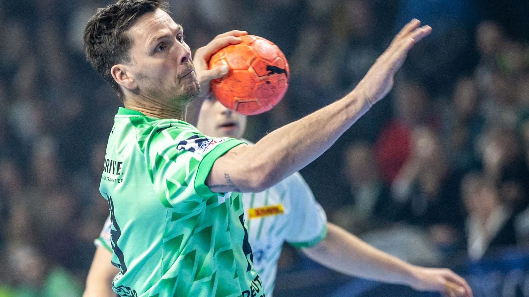 Handball-Bundesliga | Handbruch bei Füchse-Routinier Lindberg
