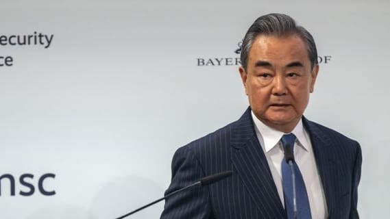 Wang Yi, Vorsitzender der außenpolitischen Kommission der Kommunistischen Partei Chinas: Wang sprach von einer "fehlgeleiteten Wahrnehmung" Pekings durch Washington.