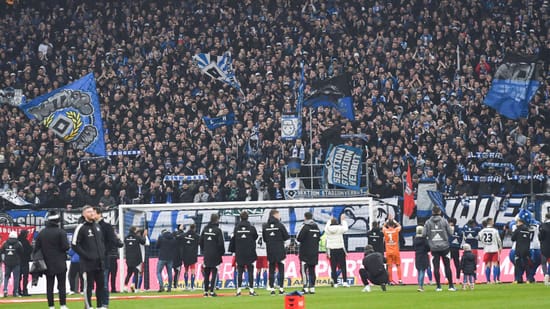 HSV-Fans verprügeln Familie nach Heimspiel am S-Bahnhof Stellingen