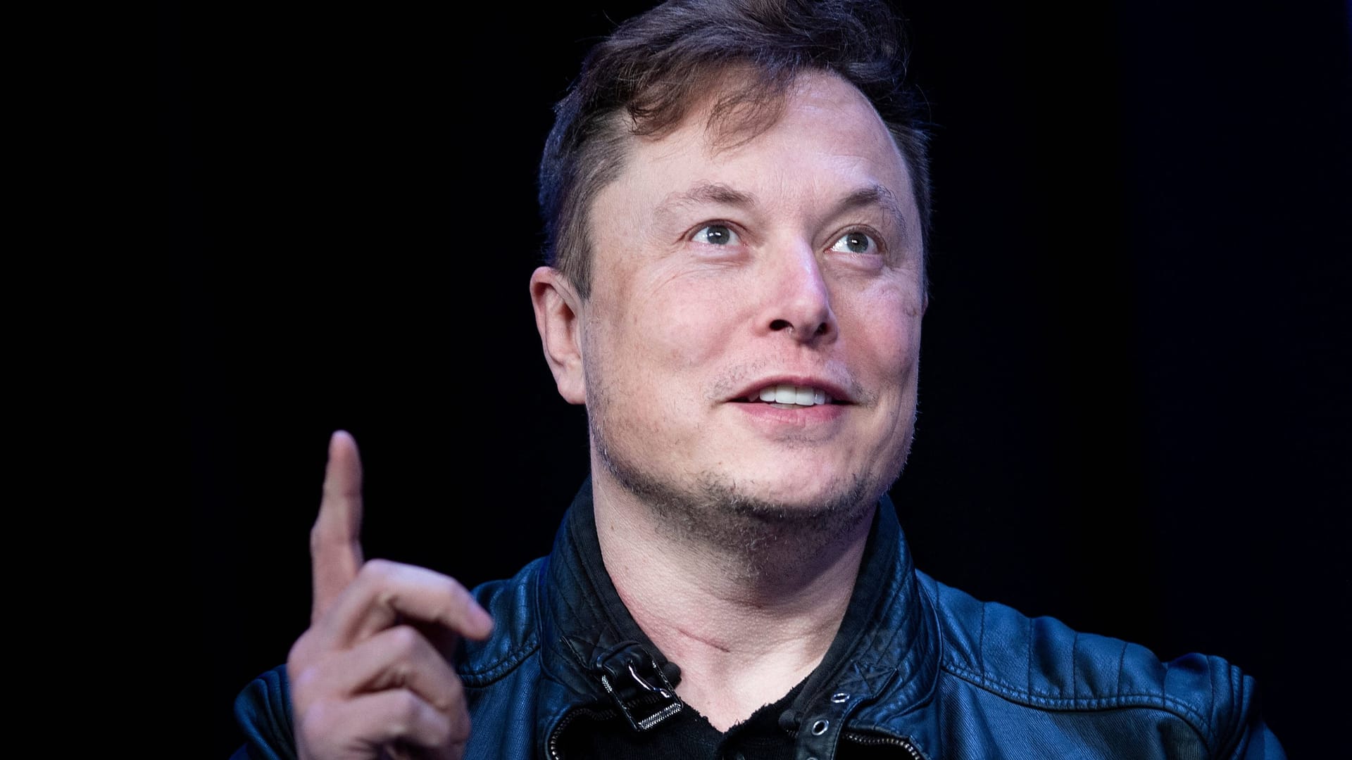 Elon Musk: Schlägt er nach seiner Übernahme von Twitter dieses Mal im Sport zu? Elon Musk: Schlägt er nach seiner Übernahme von Twitter dieses Mal im Sport zu?