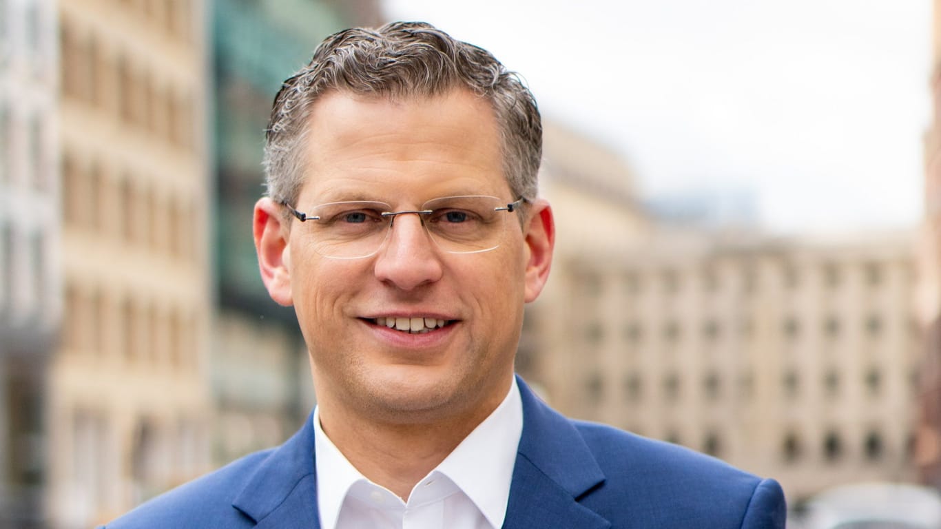 Christoph de Vries (CDU): Der Hamburger Oppositionspolitiker wirft der rot-grünen Regierung Konzeptlosigkeit vor.