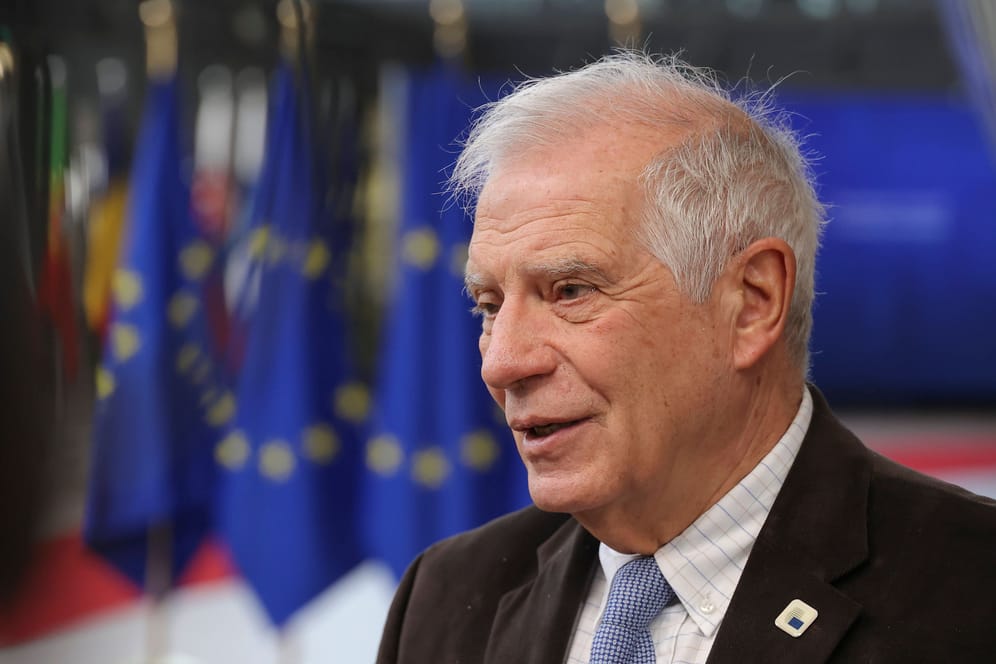 Josep Borrell in Brüssel (Archivbild): Der EU-Chefdiplomat will Kampfjets für die Ukraine nicht ausschließen.