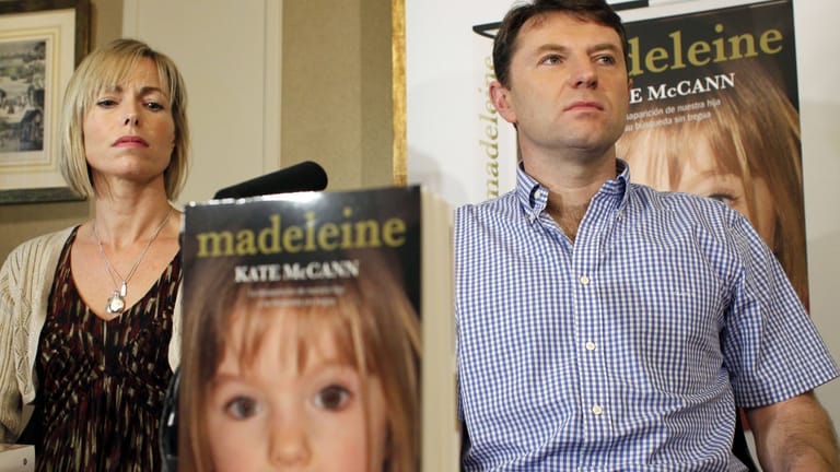 Kate und Gerry McCann: Die Eltern der seit 16 Jahren verschwundenen Maddie haben bisher nicht auf die Behauptung einer jungen Frau reagiert, ihre vermisste Tochter zu sein.