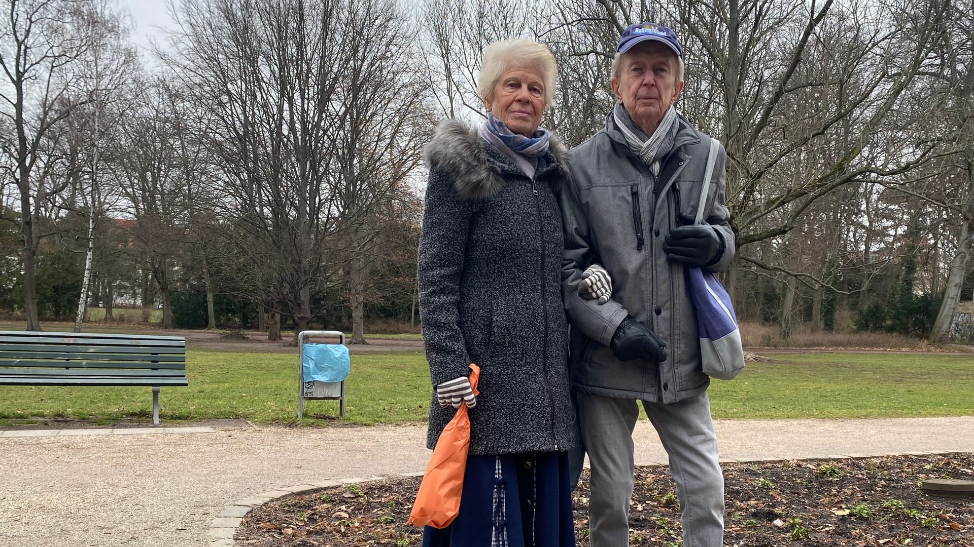 Renate und Gerhard Götze im Bürgerpark Pankow: