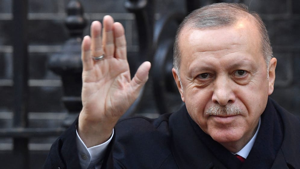 Recep Tayyip Erdoğan: Der türkische Präsident kämpft mit allen Mitteln um seine Macht.