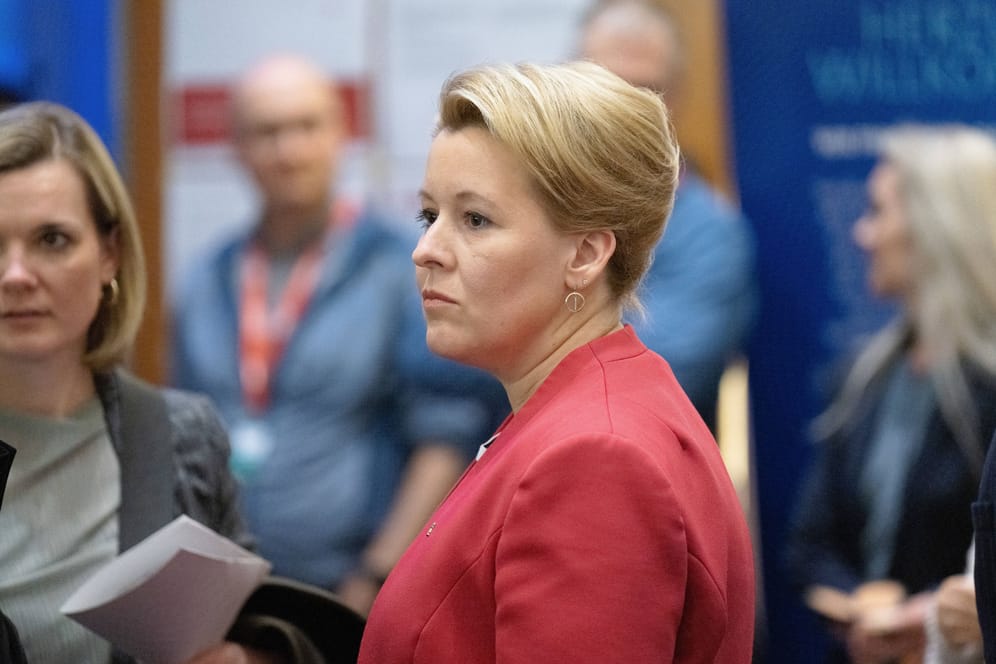 Franziska Giffey (SPD): Nach der Wahlniederlage betont die Bürgermeisterin, dass es um Stabilität gehe.