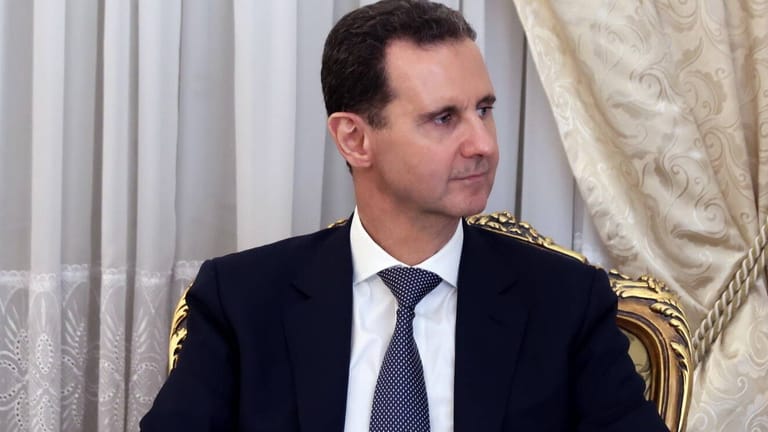 Syriens Machthaber Baschar al-Assad (Archivbild): Seine Regierung beherrscht aktuell rund zwei Drittel des durch den Bürgerkrieg zersplitterten Landes.