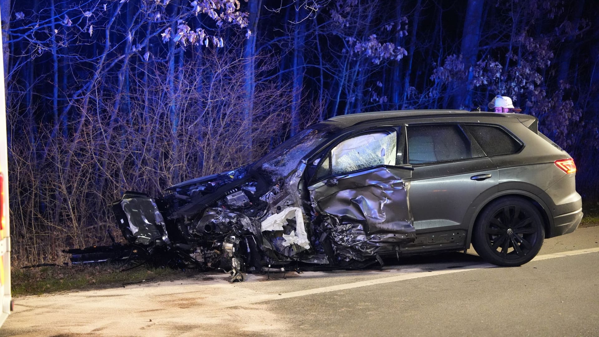 Beide Fahrer erlitten nur leichte Verletzungen.