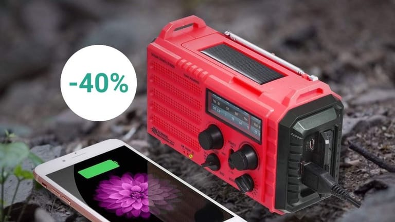 Das beliebte Notfallradio kann über Solar, den Akku oder eine Handkurbel betrieben werden.
