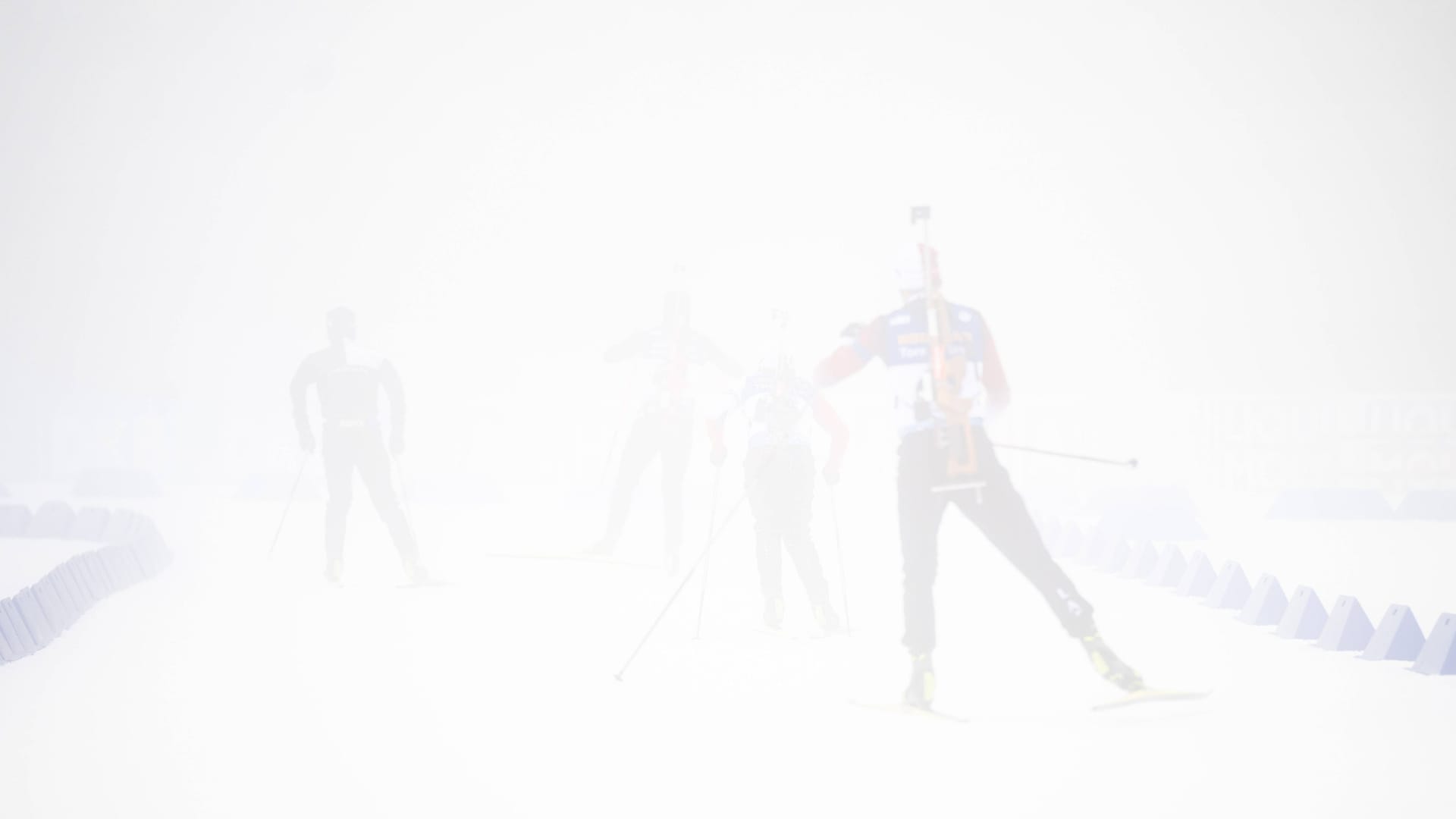 Schlechte Sicht: Der Herren-Sprint in Oberhof fand bei schwierigen Bedingungen statt.