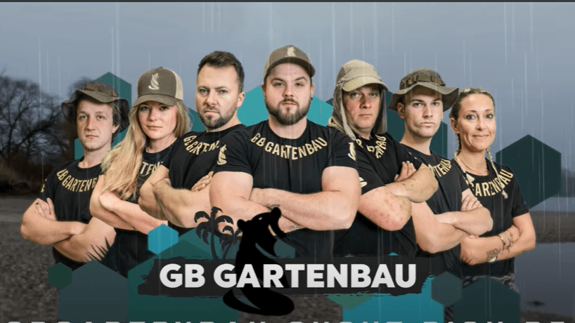 Screenshot des Videos der GB Gartenbau: Mitarbeiter posieren wie bei "7 vs. Wild":