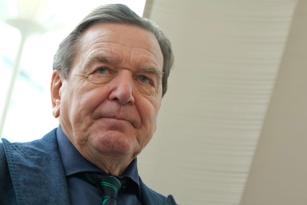 Gerhard Schröder: Der Altkanzler achtet aktuell auf seine Ernährung.