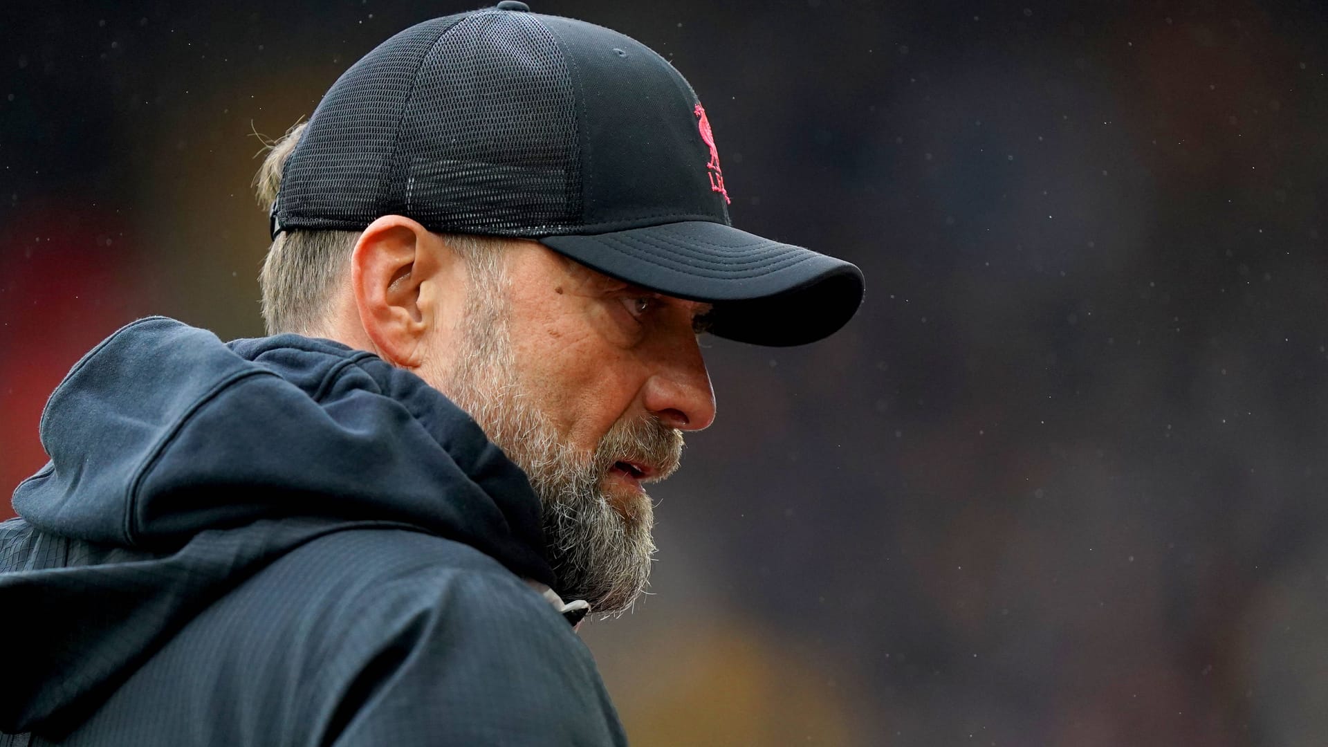 Jürgen Klopp: Der Liverpool-Coach ist auf einen bestimmten Journalisten offenbar nicht gut zu sprechen. Jürgen Klopp: Der Liverpool-Coach ist auf einen bestimmten Journalisten offenbar nicht gut zu sprechen.