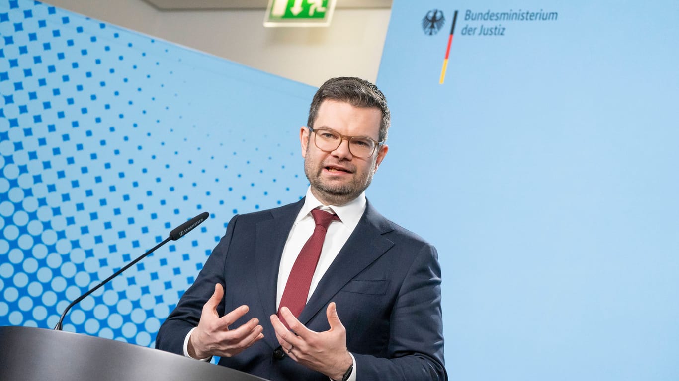 Buschmann im Justizministerium: "Wenn Sie das sagen wollen – meinetwegen."