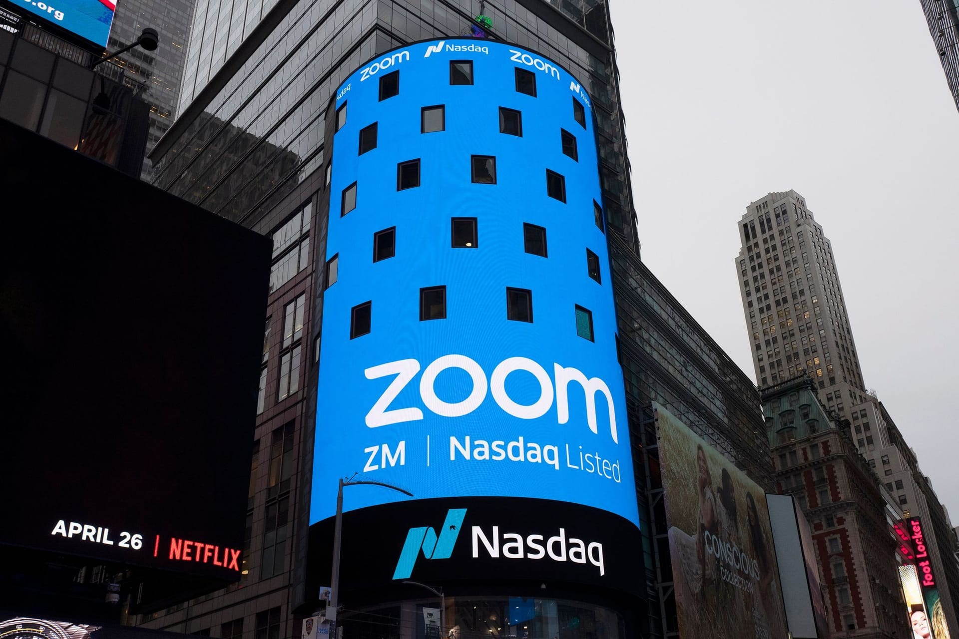 Zoom-Werbung: Mehr als 1.000 Mitarbeitende verlieren ihren Job. Zoom-Werbung: Mehr als 1.000 Mitarbeitende verlieren ihren Job.
