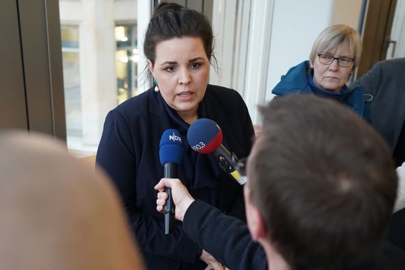 Anna Gallina, Senatorin für Justiz und Verbraucherschutz in Hamburg (Archivbild): Die Grünen-Politikerin soll befragt werden.