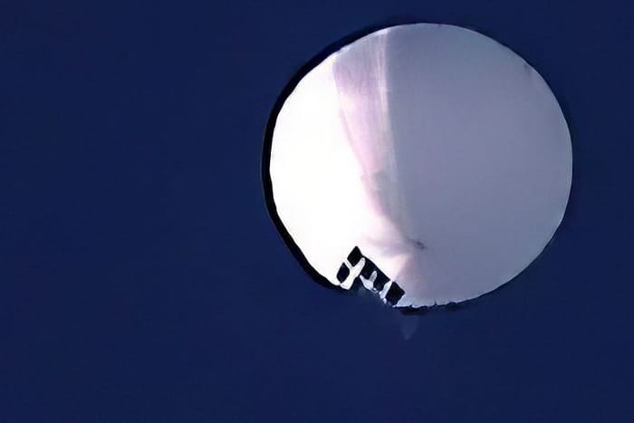 Ein Höhenballon schwebt über Billings im Bundesstaat Montana. Das US-Militär hat einen chinesischen Spionageballon über dem Norden der USA gesichtet.