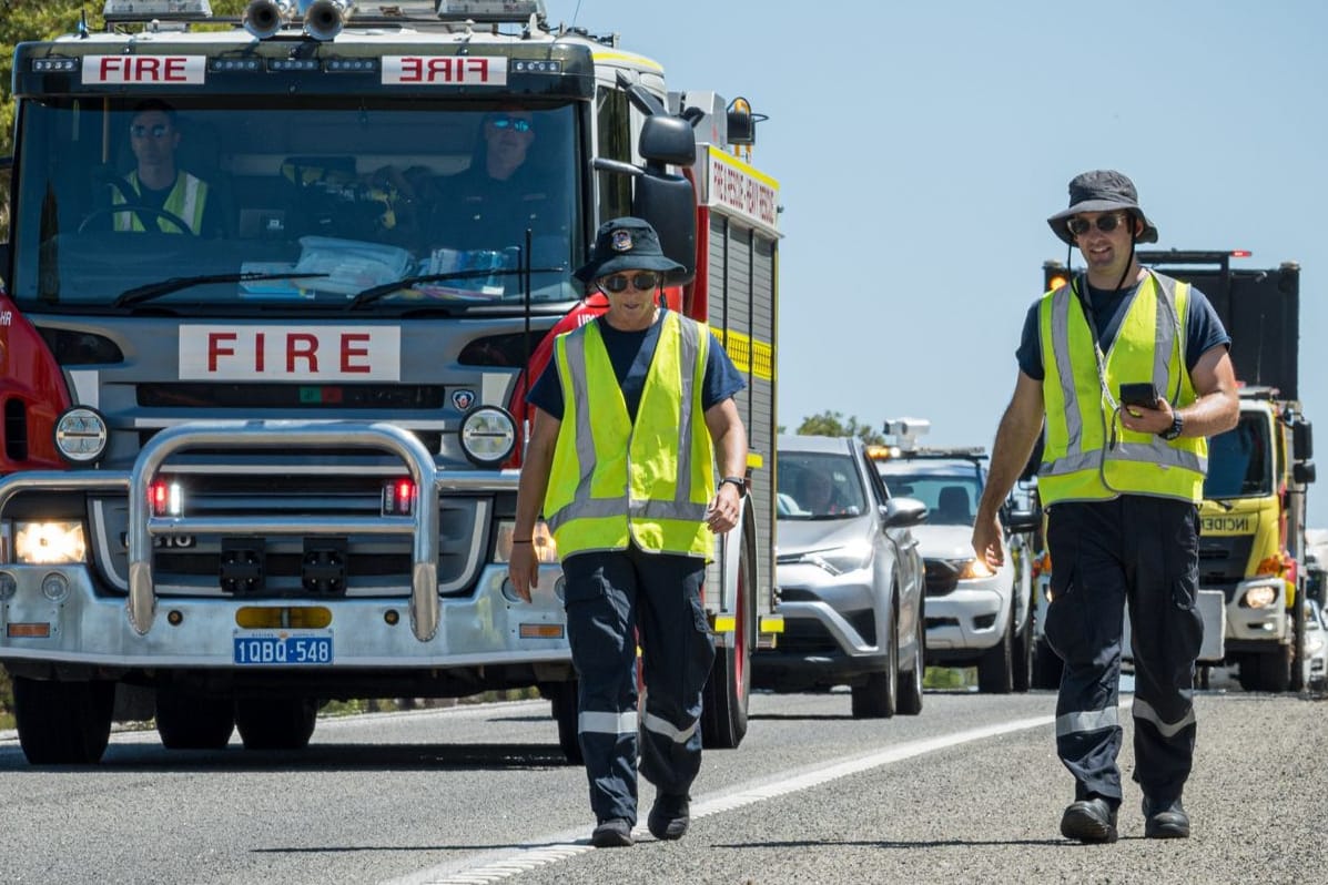 Einsatzgruppe in Australien: Seit sechs Tagen suchten mehrere Teams die 1.400 Kilometer lange Strecke zwischen Perth und Newman nach der Kapsel ab.