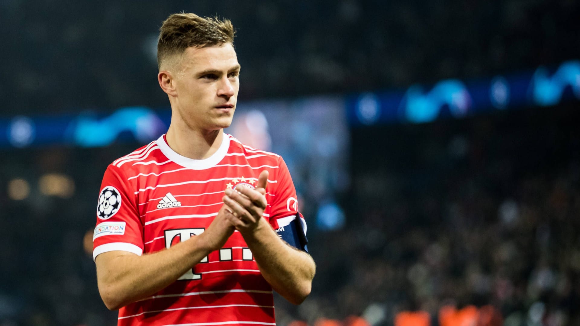 Joshua Kimmich: Der Bayern-Profi trauert um den Verlust seines guten Freundes und langjährigen Weggefährten Tim Lobinger.