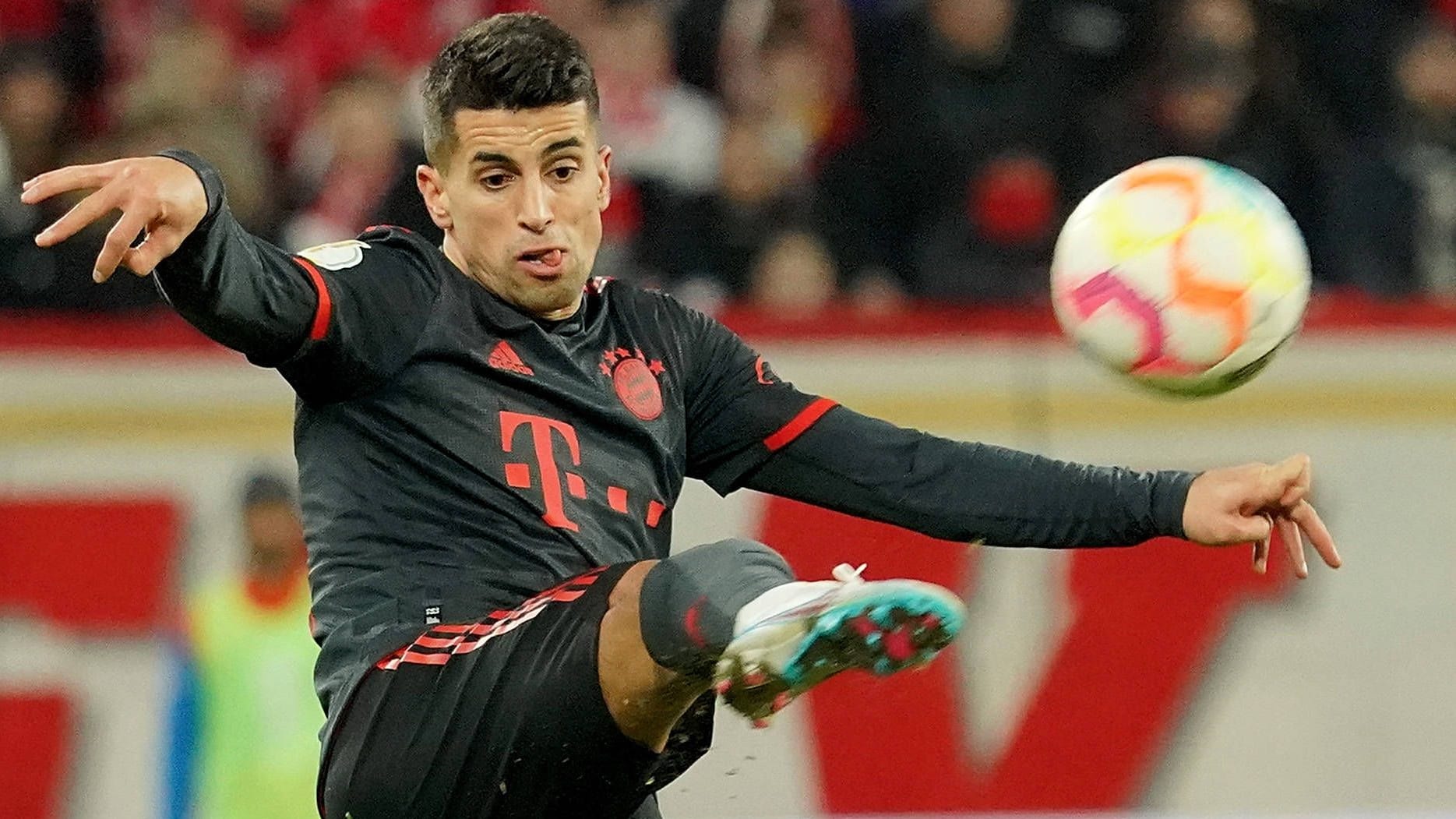 Joao Cancelo: Der Portugiese wechselte am "Deadline Day" von Manchester City zum FC Bayern gewechselt.