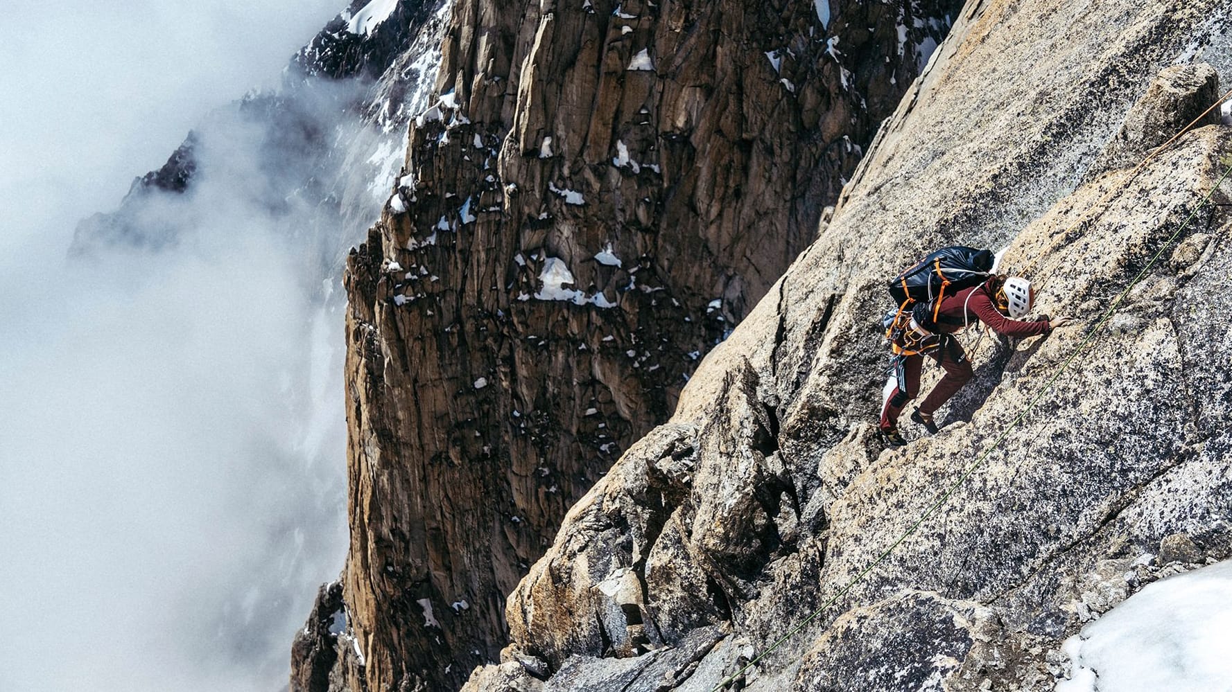 In luftigen Höhen: Laura Dahlmeier kletterte 2021 am Mont Blanc.