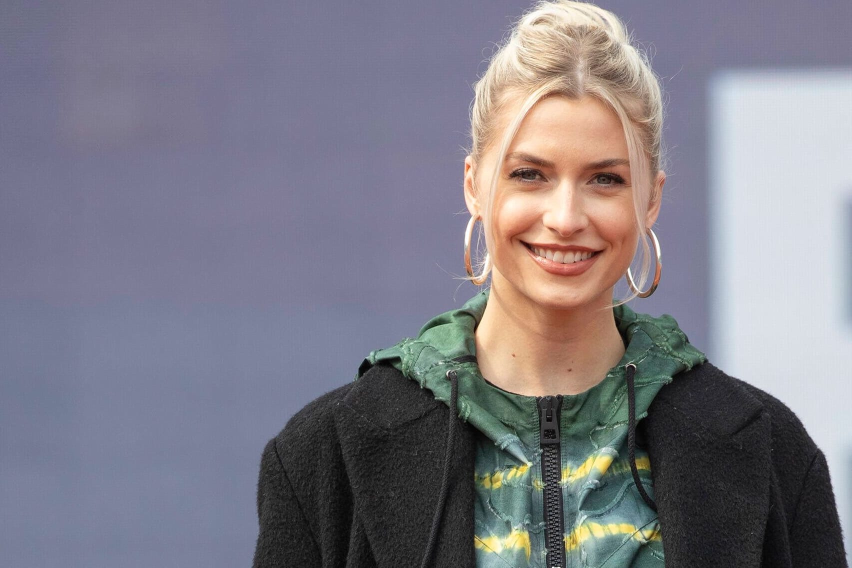 Lena Gercke: Sie überrascht im besonderen Look.