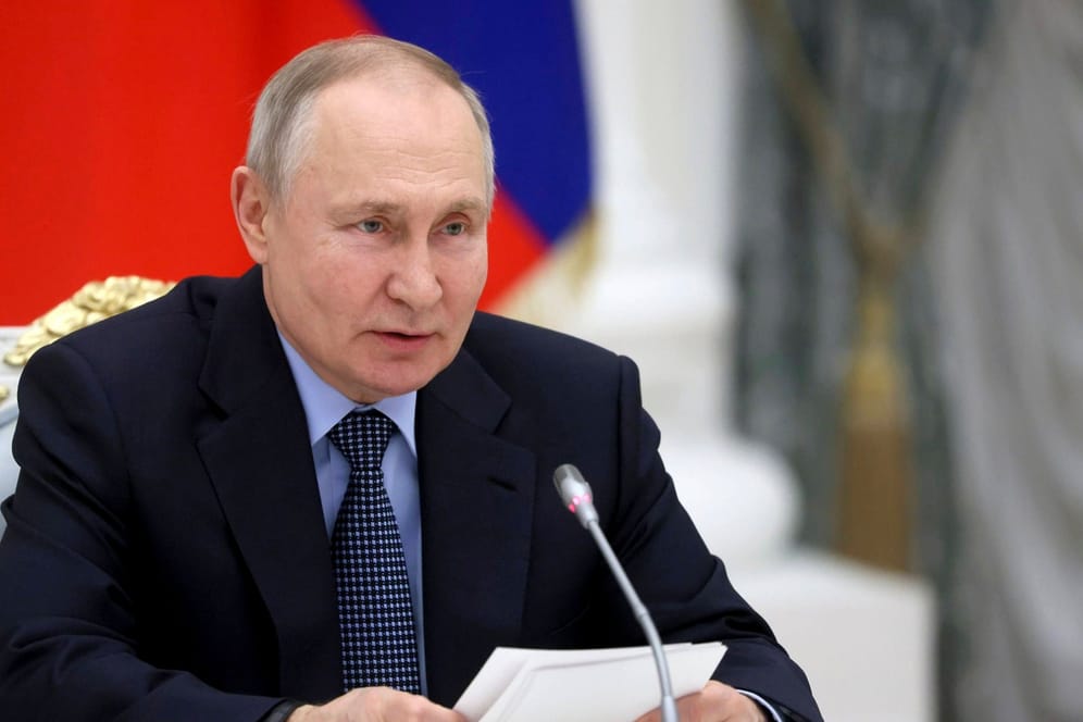 Russlands Präsident Putin: Die russische Volkswirtschaft ist im vergangenen Jahr nur leicht geschrumpft.