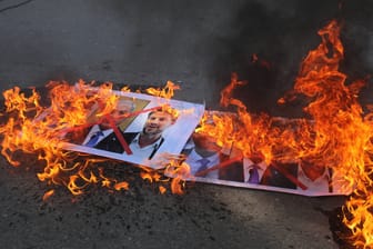 Sowohl Israelis als auch Palästinenser demonstrieren gegen die Regierung Netanjahu