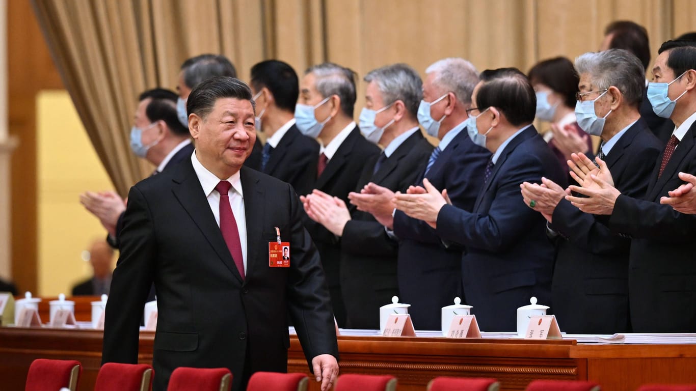 Chinas Präsident Xi Jinping beim Nationalen Volkskongress: China müsse "den Mut haben zu kämpfen".