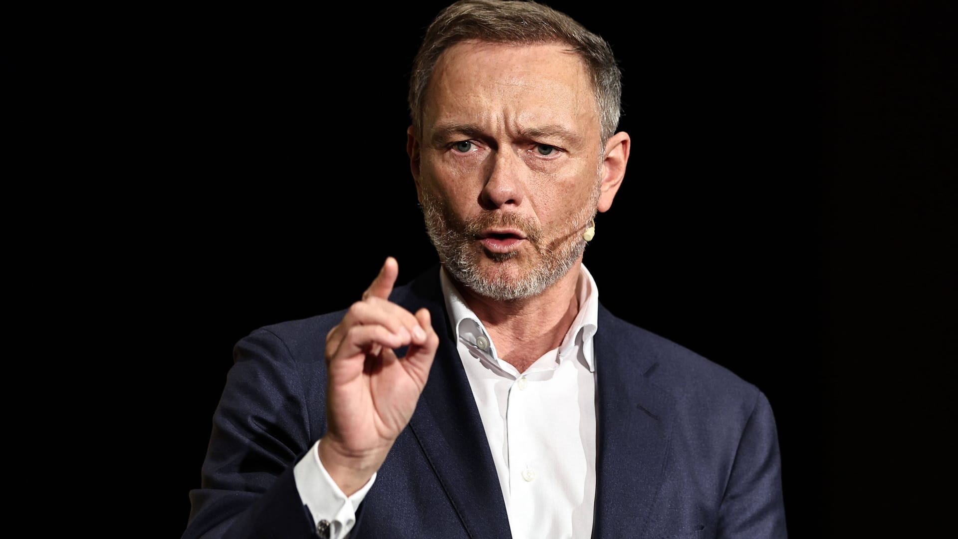 Finanzminister Christian Lindner will angeblich Fortschritt wagen, aber klebt am Gestern.