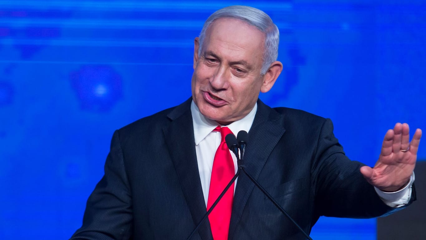 Benjamin Netanjahu: Der 73-Jährige sorgte auch mit seinem Privatleben für Schlagzeilen.