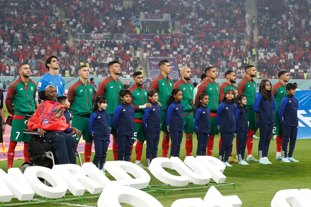 Die marokkanische Nationalmannschaft war bei der WM in Katar das Überraschungsteam und schaffte es als erste afrikanische Mannschaft bis ins Halbfinale.