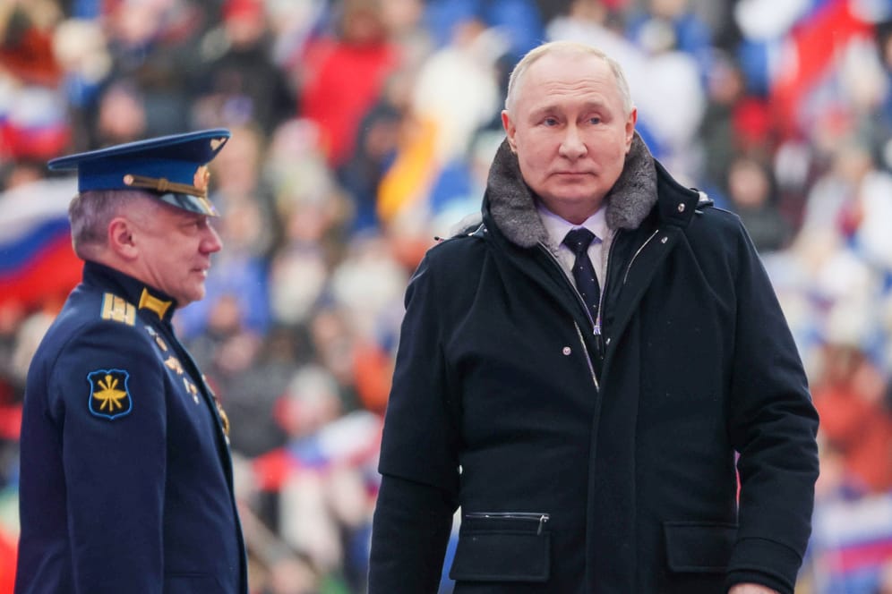 Wladimir Putin: Die militärischen Misserfolge in der Ukraine bringen den russischen Präsidenten in Bedrängnis.