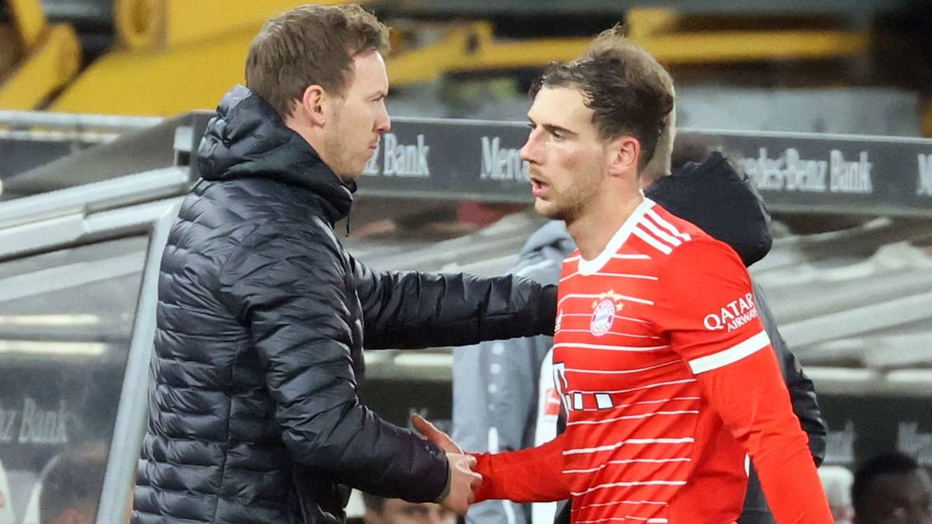 Goretzka (r.) und Trainer Nagelsmann: Enge Verbindung.