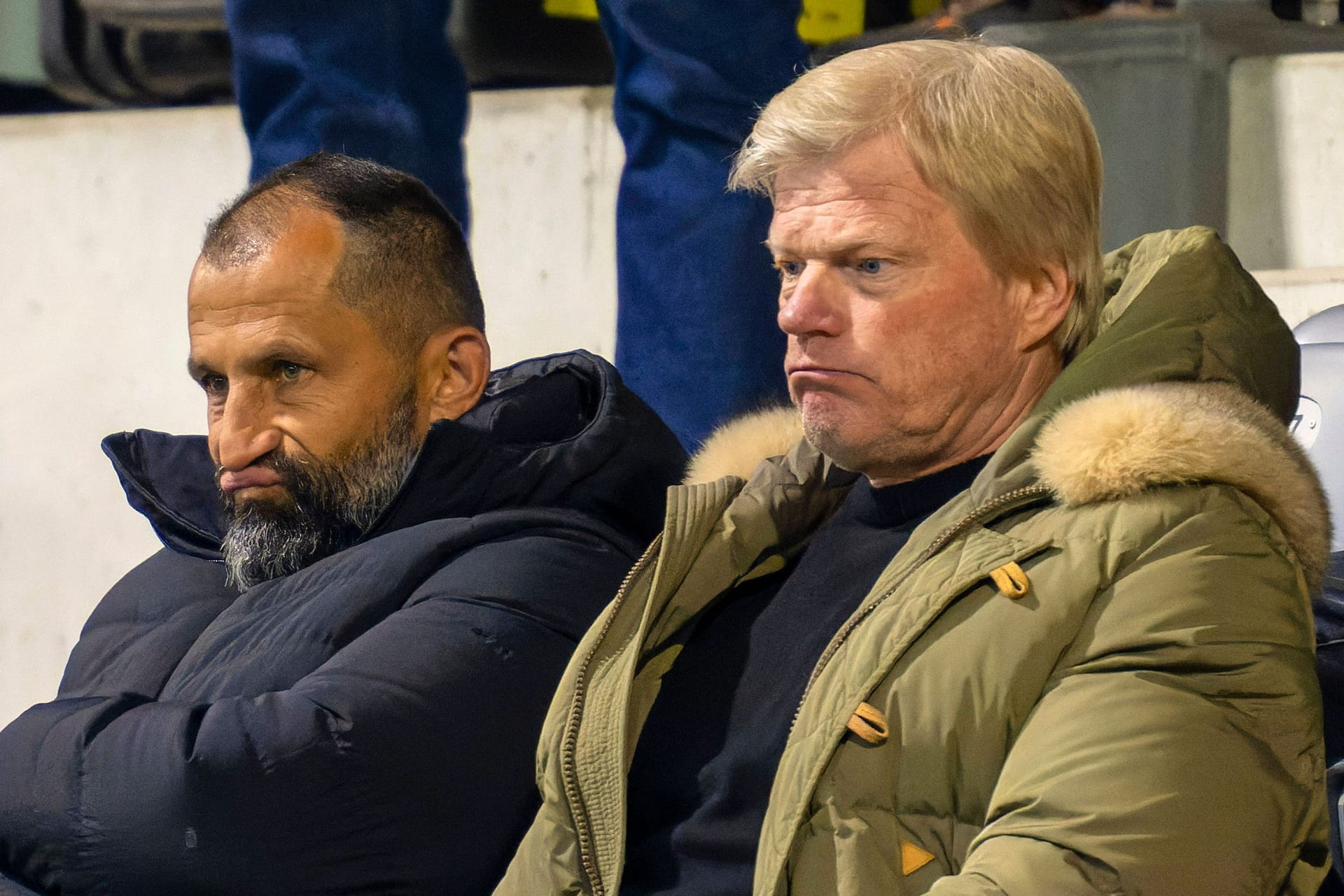 Hasan Salihamidzic (l.) und Oliver Kahn: Die Bayern-Bosse zeigen bei der Nagelsmann-Entlassung schlechten Stil.