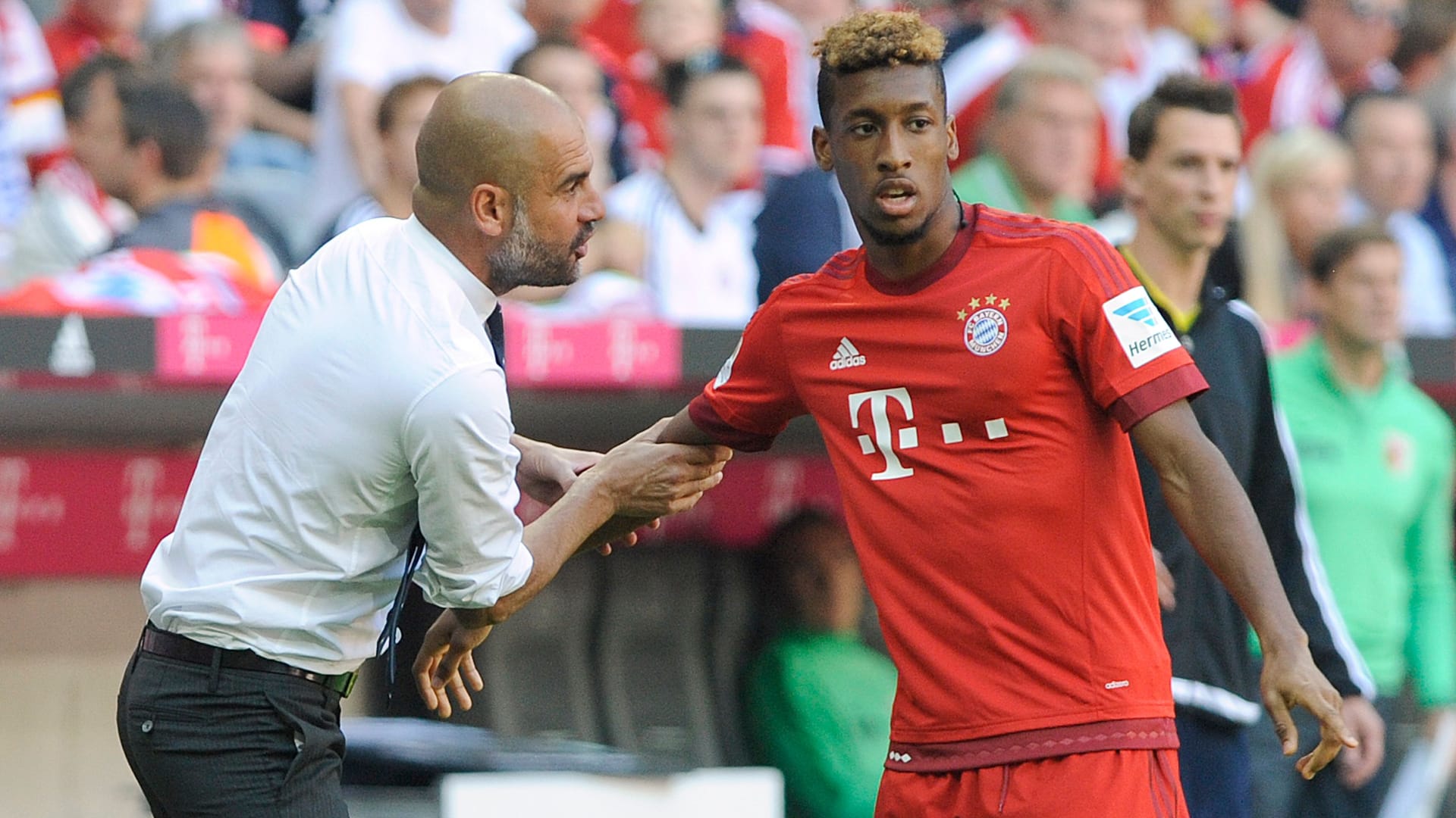 Pep Guardiola (r.) mit Kingsley Coman: Auch bei dem spanischen Startrainer kamen Interna aus der Kabine an die Öffentlichkeit.