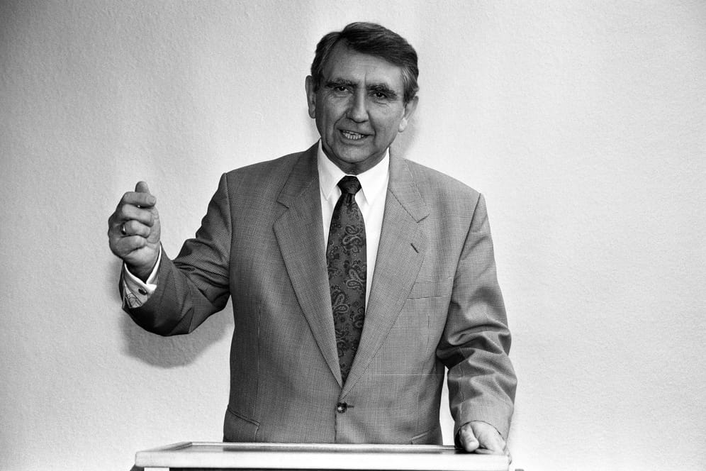 Horst Milde im Jahr 1995: Der Politiker war unter anderem maßgeblich an der Gründung der Universität Oldenburg beteiligt.