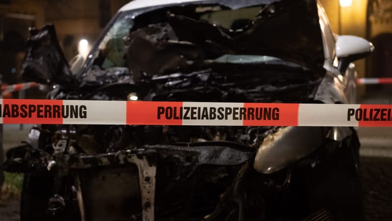 Ausgebranntes Auto